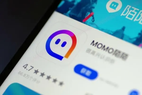 我陌陌被盗了，实名认证的，电话被改了，怎么找回啊？